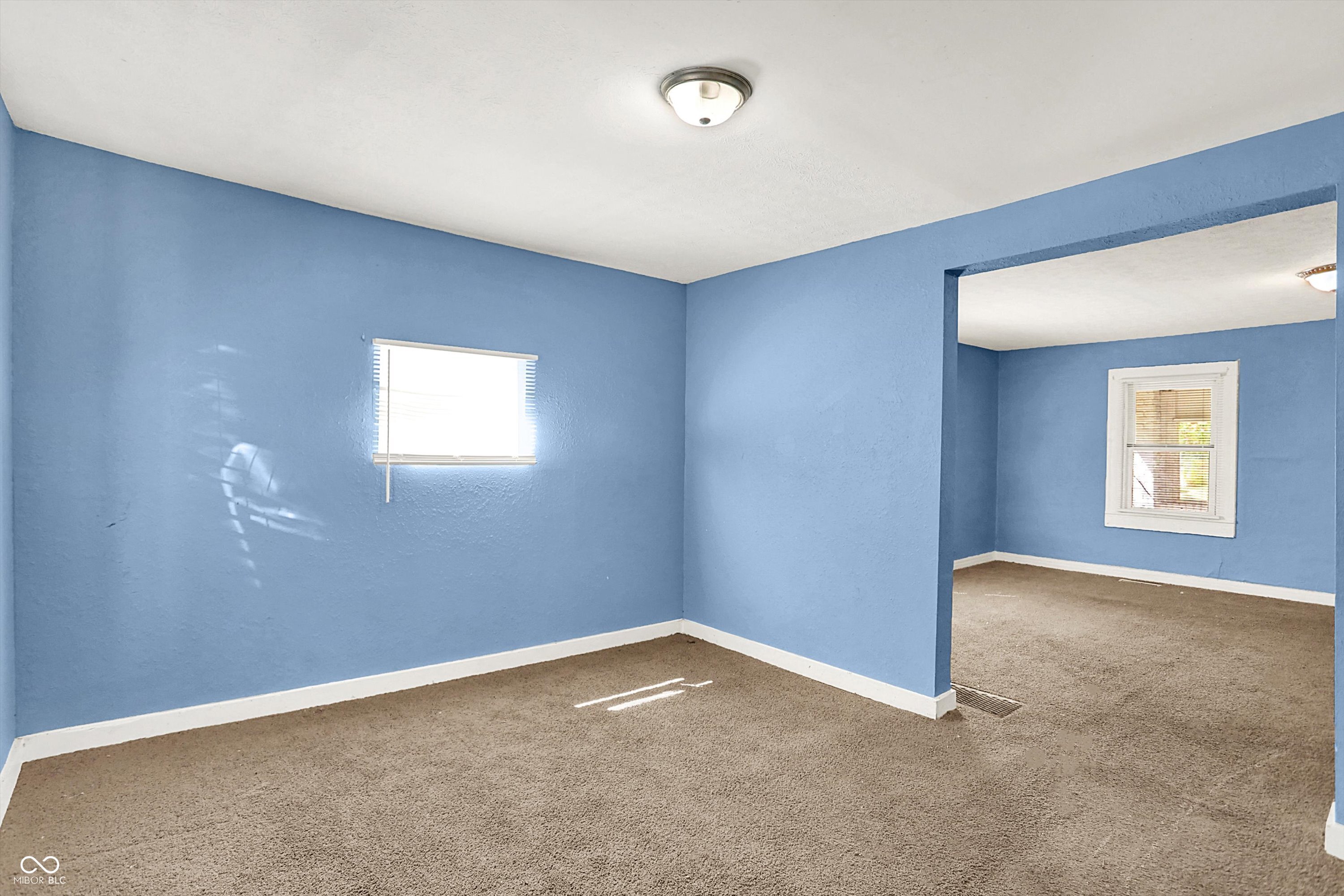 3263 Schofield Avenue Indianapolis, IN 46218 - Photo 6 of 27