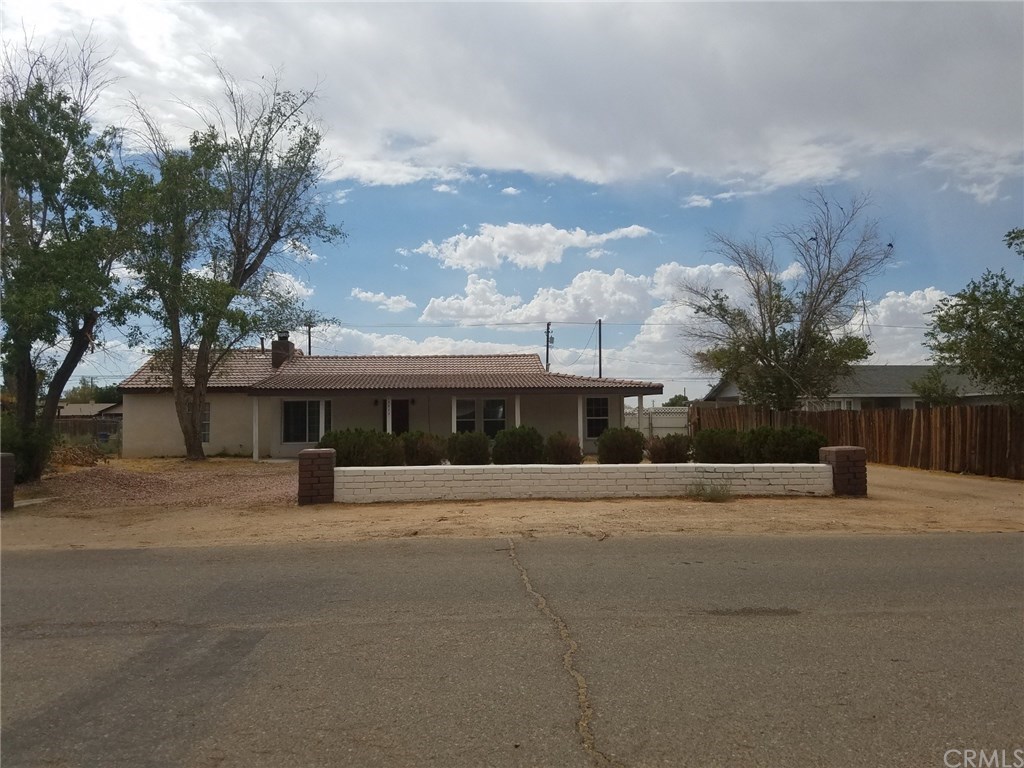13822 Osage Road Apple Valley, CA 92307 - Photo 1 of 1