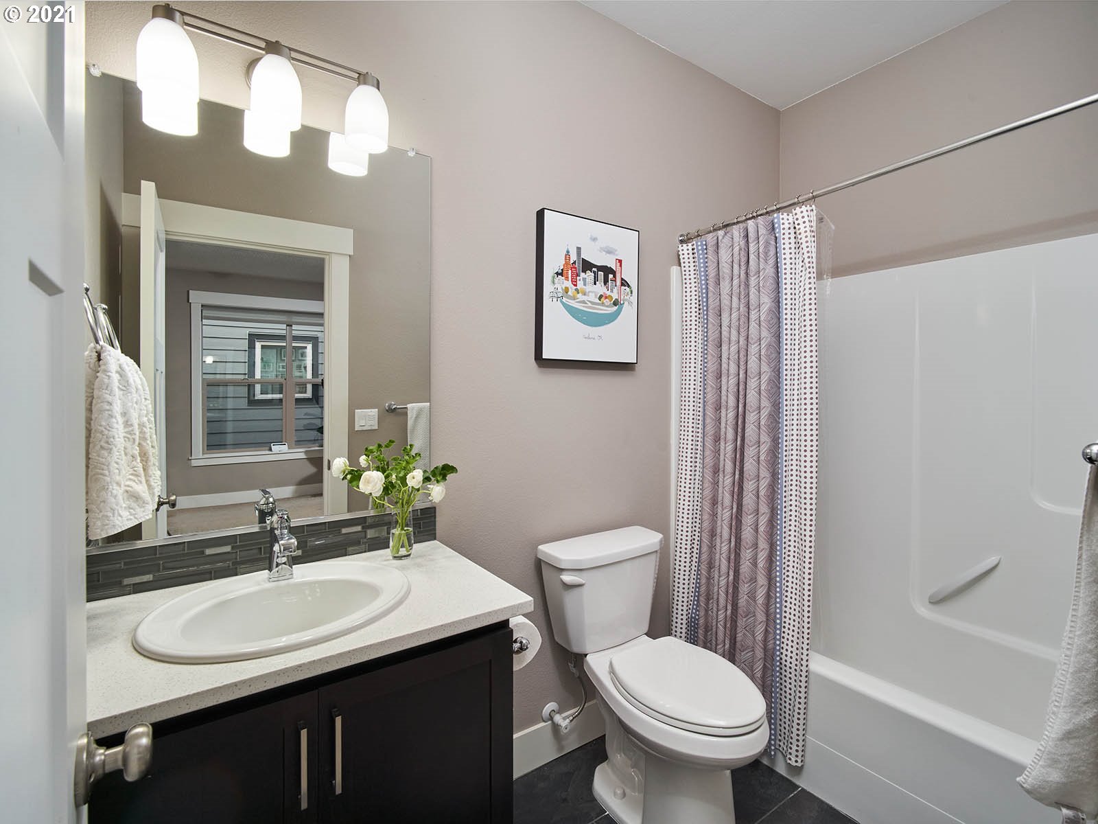 7846 Southwest Capitol Hill Road Portland, OR 97219 - Photo 12 of 19 Gallery Image 12
