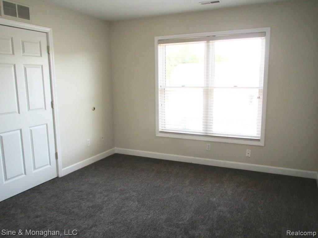 3342 West 12 Mile Road, Unit 1A Berkley, MI 48072 - Photo 9 of 12