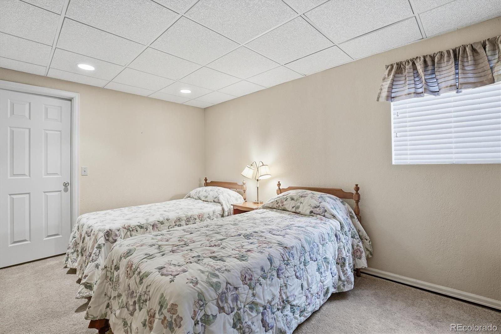 1304 Briar Circle Highlands Ranch, CO 80126 - Photo 40 of 50