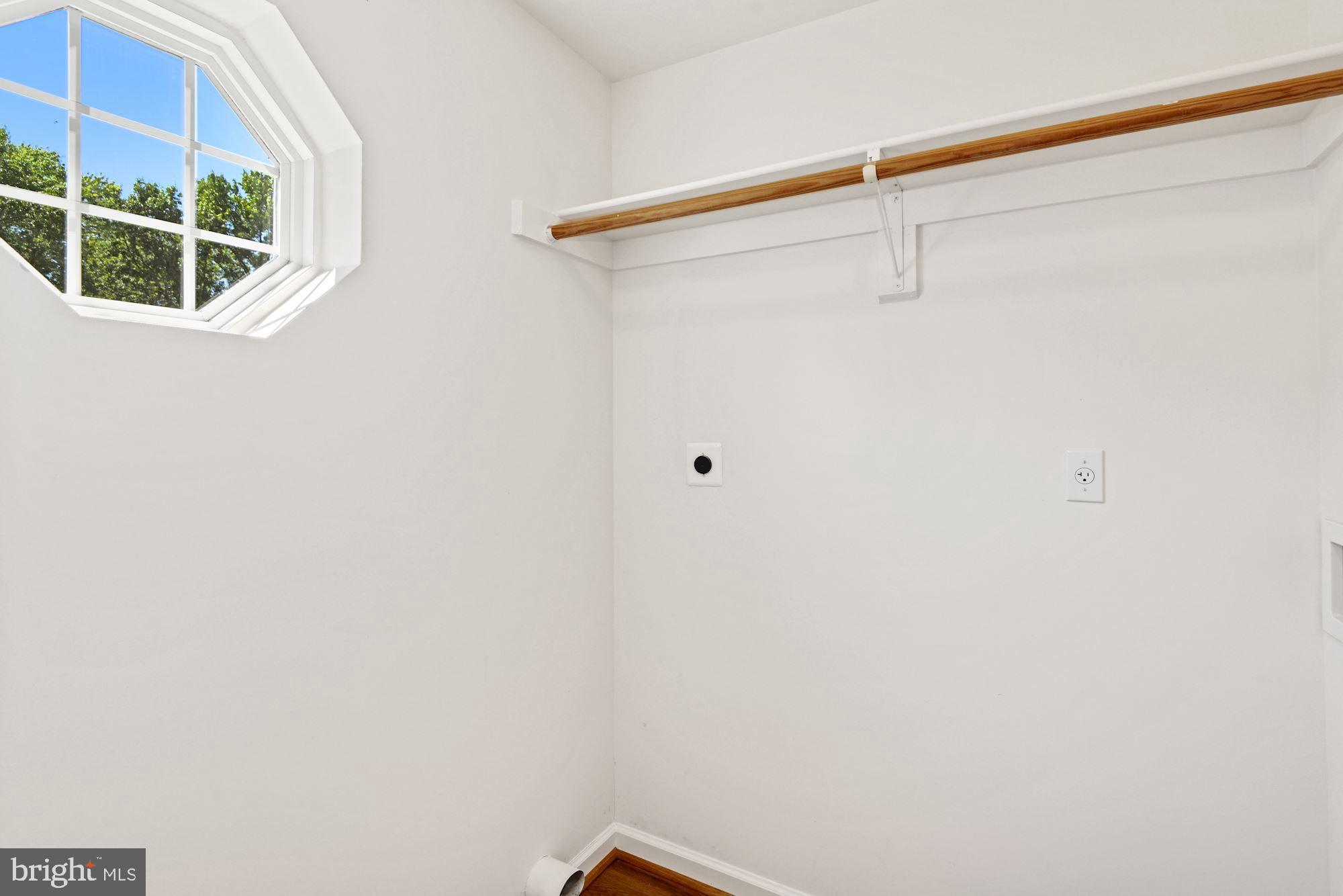 260 Brock Bridge Road Laurel, MD 20724 - Photo 14 of 40 Walk-In Closet