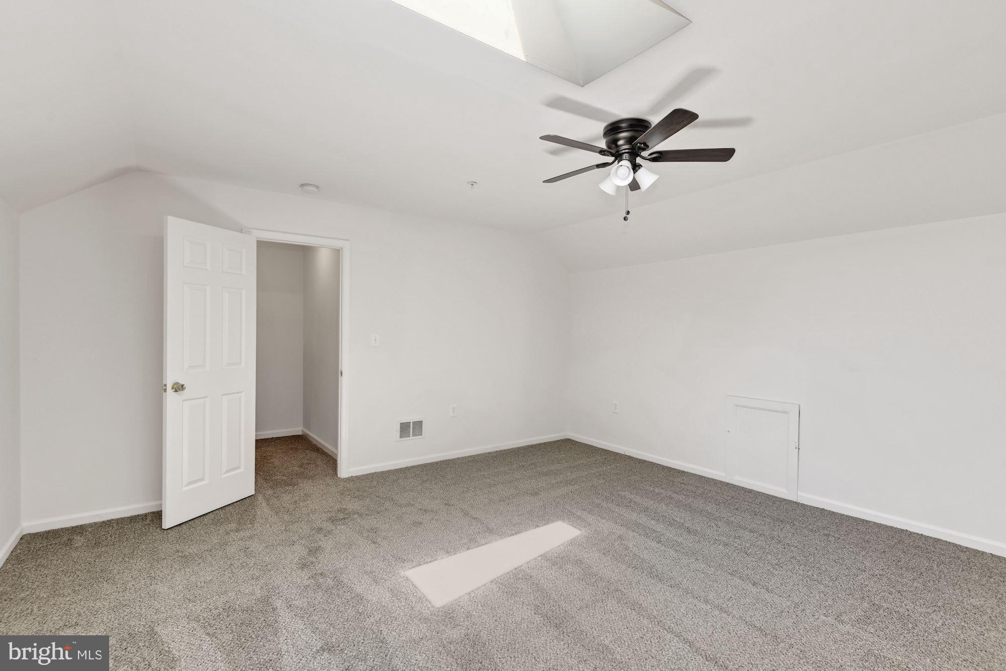 260 Brock Bridge Road Laurel, MD 20724 - Photo 23 of 40 4th Floor Loft Area