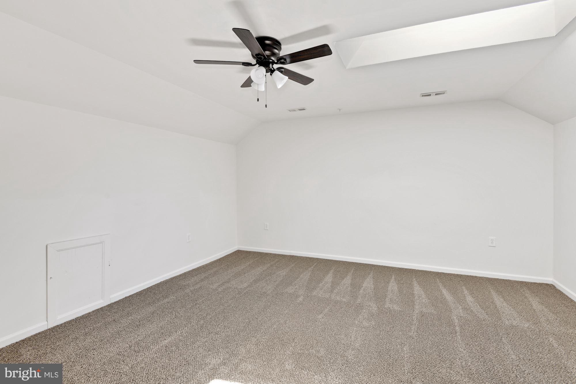 260 Brock Bridge Road Laurel, MD 20724 - Photo 24 of 40 Loft with Skylight
