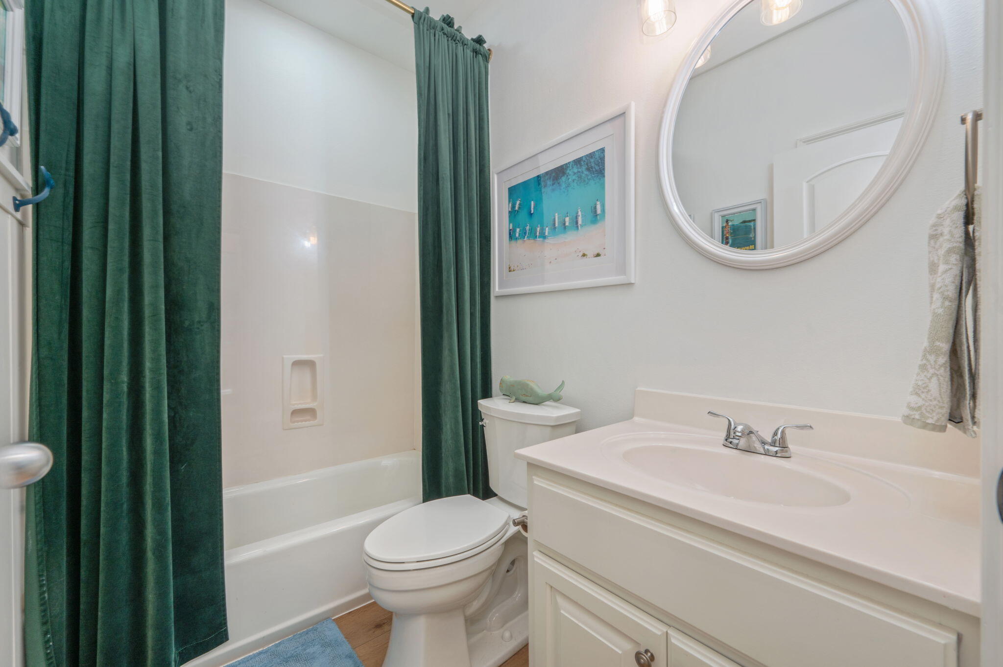 110 Creve Core Drive Crestview, FL 32539 - Photo 21 of 33 Bathrom