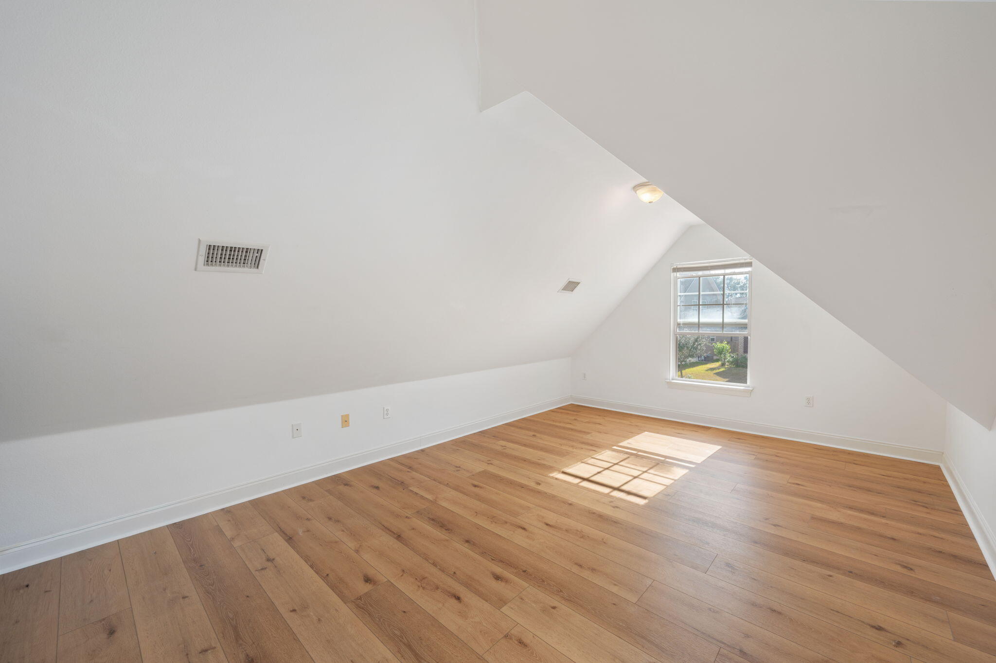 110 Creve Core Drive Crestview, FL 32539 - Photo 25 of 33 Upstairs private bedrooms