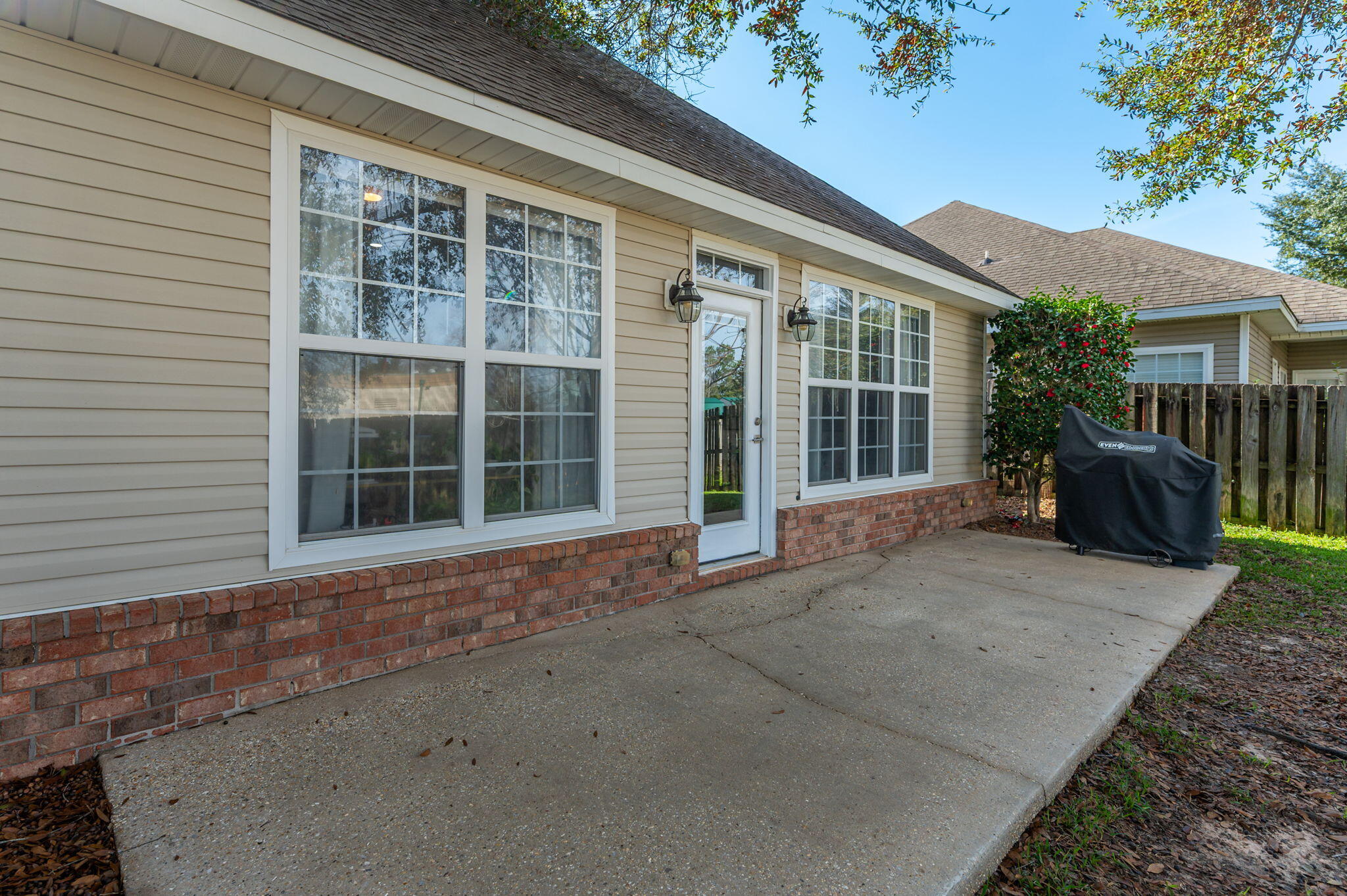 110 Creve Core Drive Crestview, FL 32539 - Photo 30 of 33 Backyard
