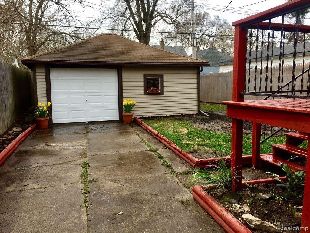 7036 Orchard Avenue Warren, MI 48091 - Photo 6 of 26