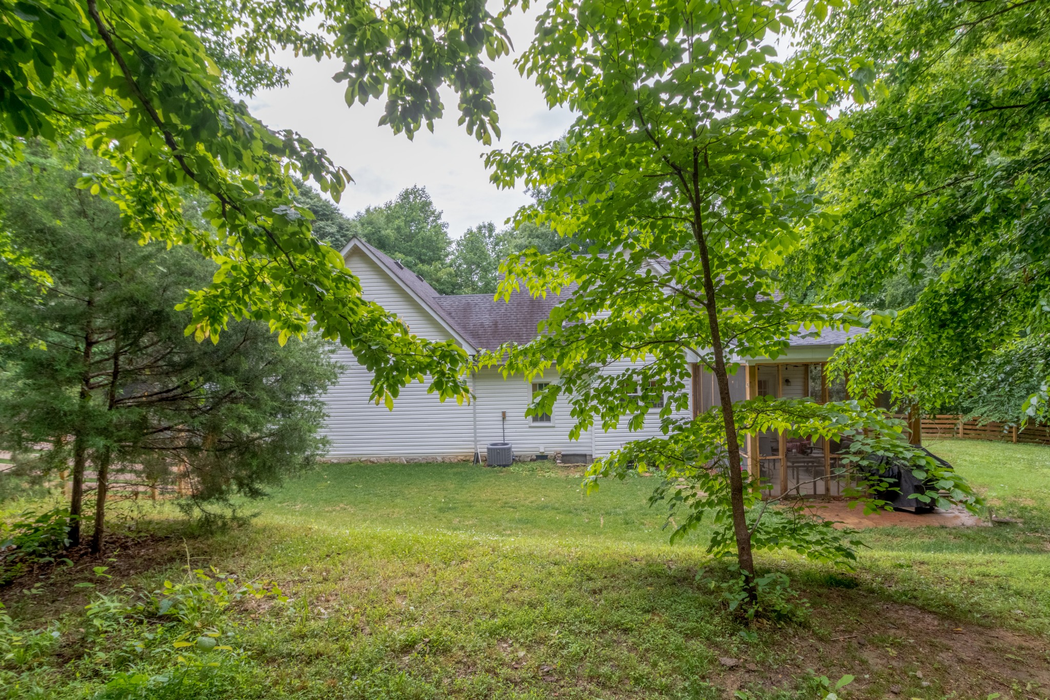 491 Harper Road Clarksville, TN 37043 - Photo 29 of 33 a view of a garden