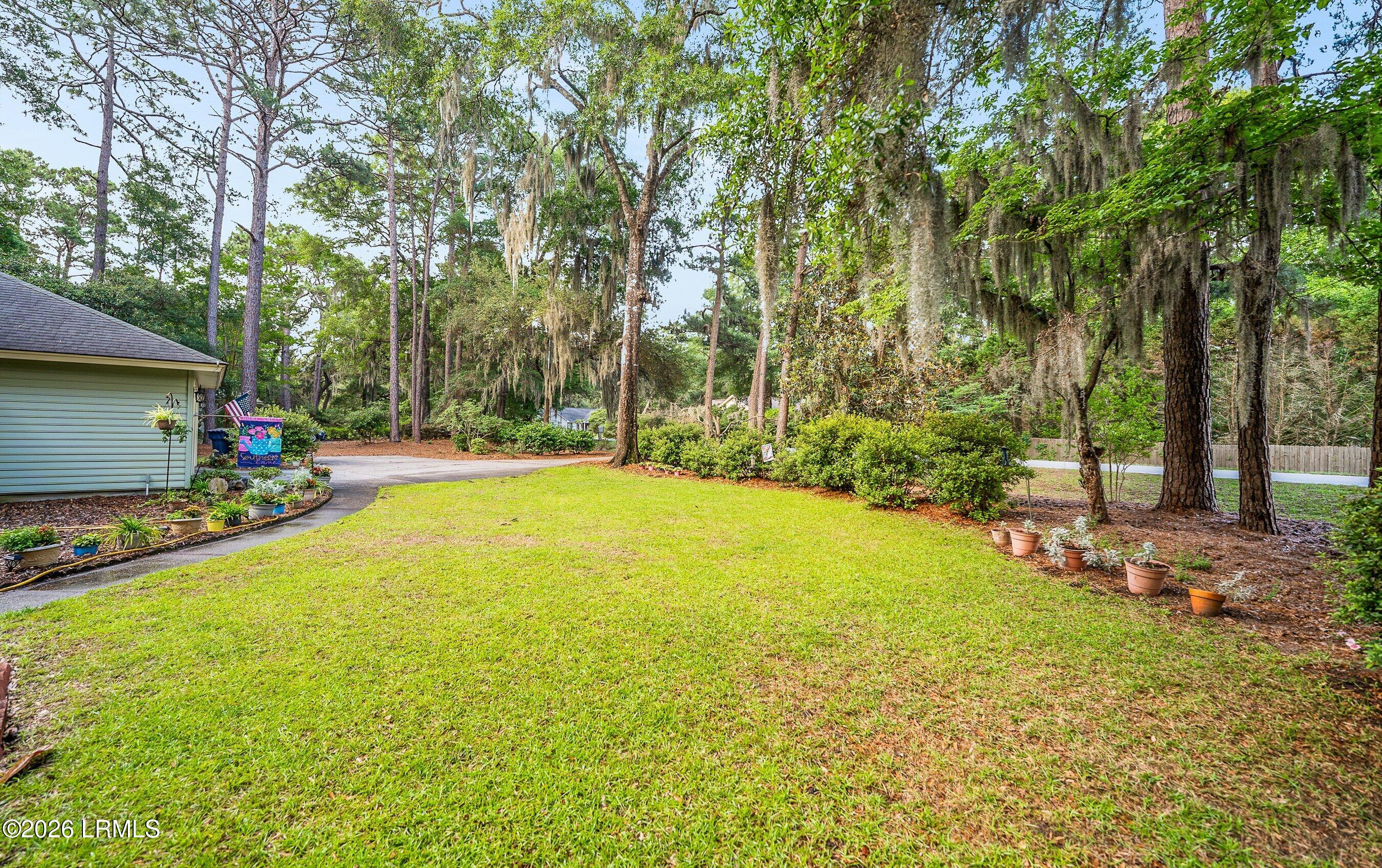 156 Middle Road Beaufort, SC 29907 - Photo 5 of 35 DSC00690-183-1.jpg-SMALL