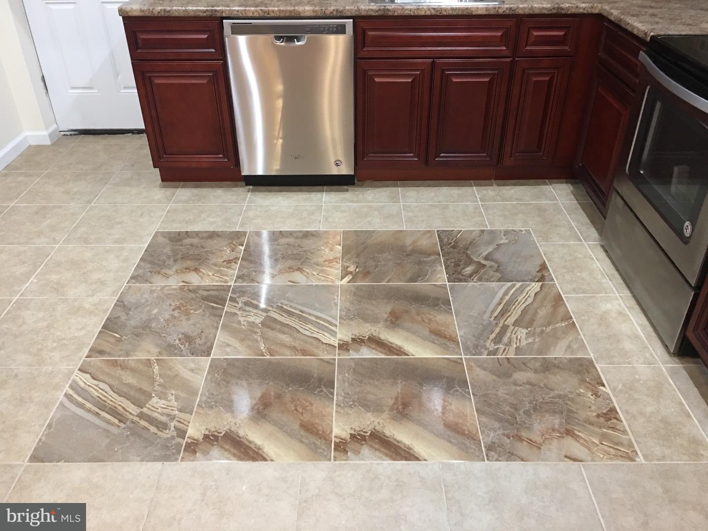 5446 Walnut Street Philadelphia, PA 19139 - Photo 11 of 13