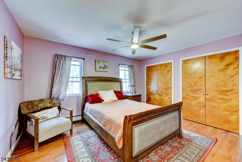 11 Mt Crest Road Oak Ridge, NJ 07438 - Photo 17 of 36