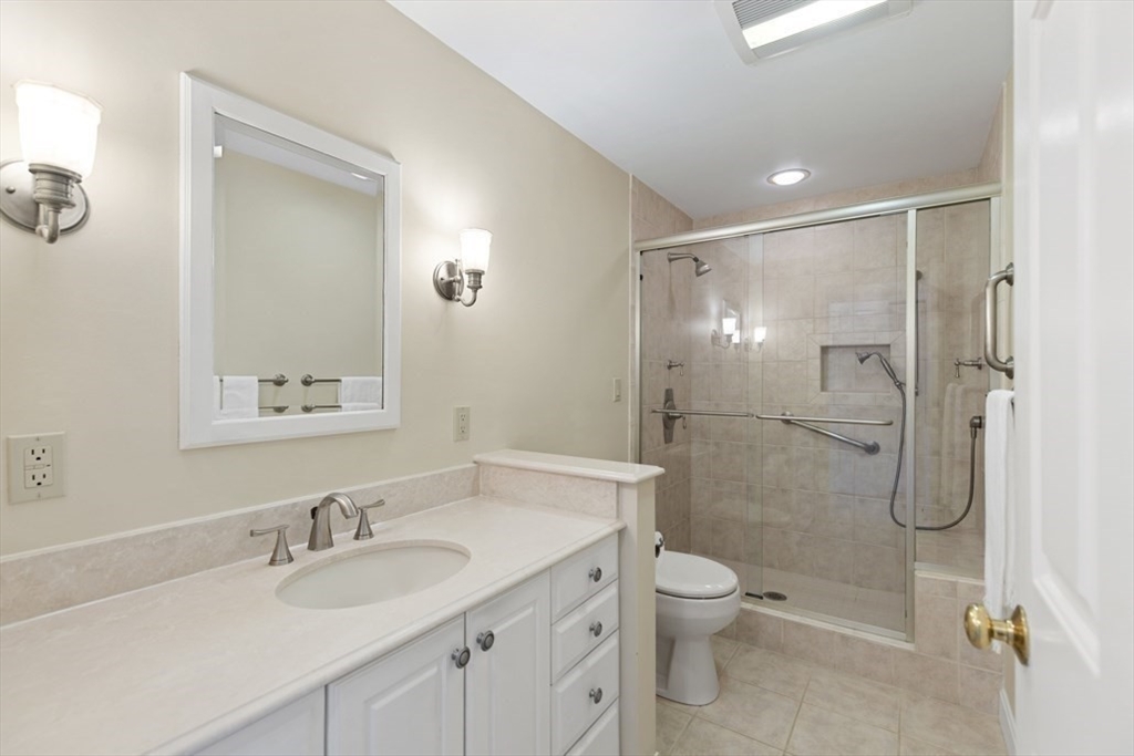 120 Village Post Road, Unit 120 Danvers, MA 01923 - Photo 13 of 35