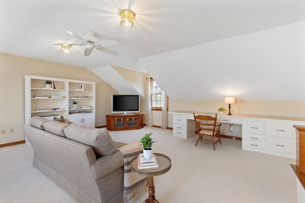 120 Village Post Road, Unit 120 Danvers, MA 01923 - Photo 21 of 35