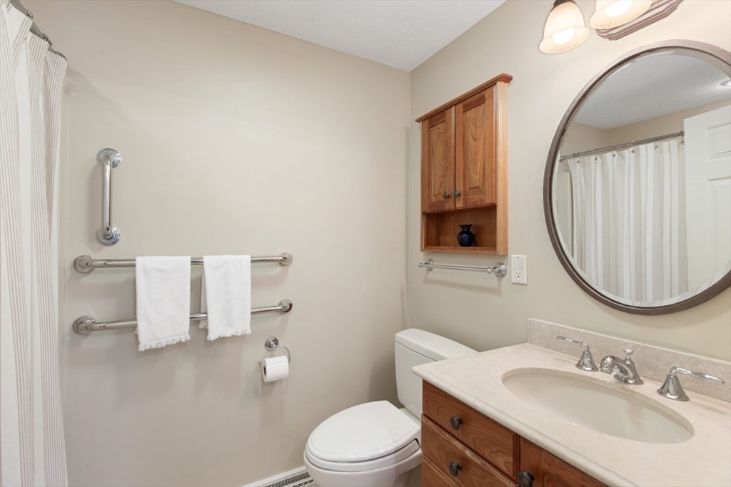 120 Village Post Road, Unit 120 Danvers, MA 01923 - Photo 27 of 35