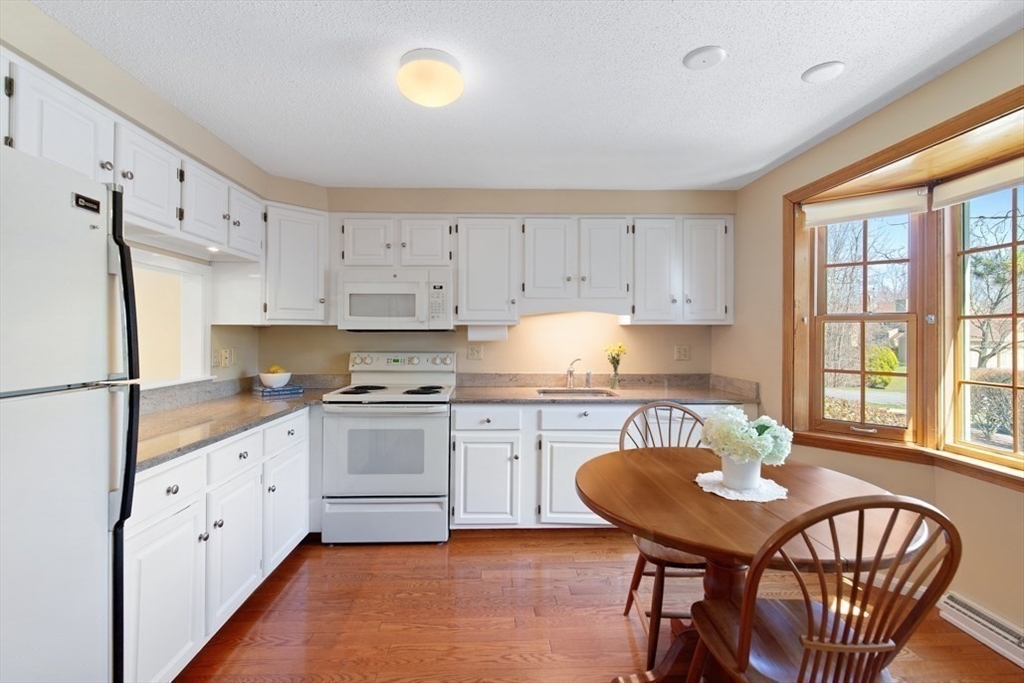 120 Village Post Road, Unit 120 Danvers, MA 01923 - Photo 5 of 35