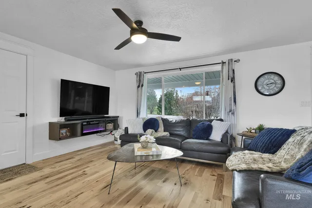 $1,200,000 | 3630 Beverly Street, Boise, ID 83709