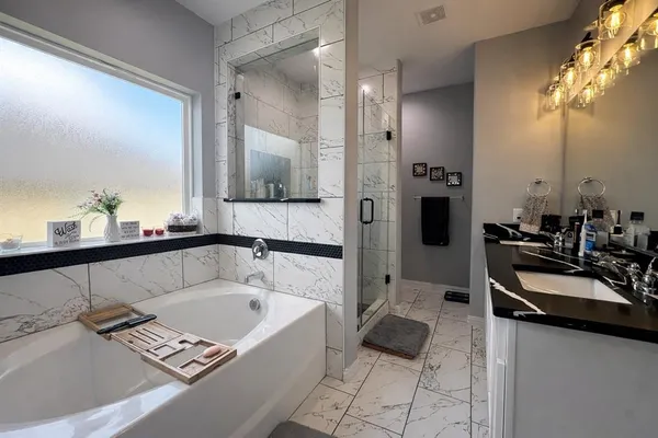 $399,000 | 211 Kelly Lane, Seven Points, TX 75143