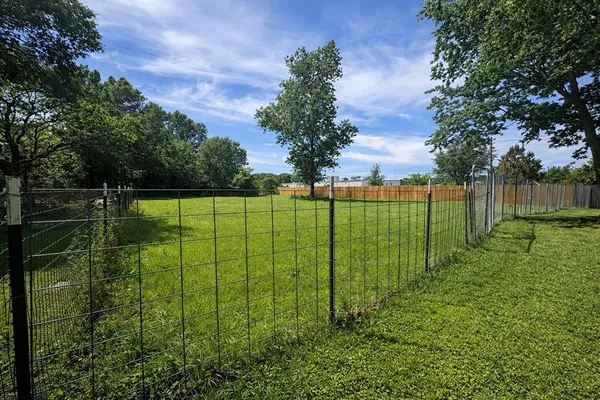 $399,000 | 211 Kelly Lane, Seven Points, TX 75143