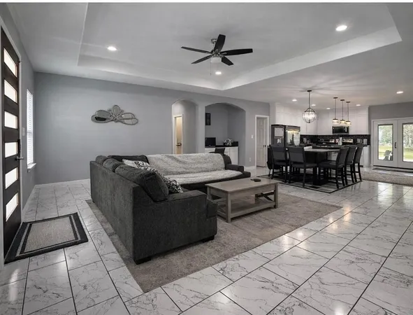 $399,000 | 211 Kelly Lane, Seven Points, TX 75143