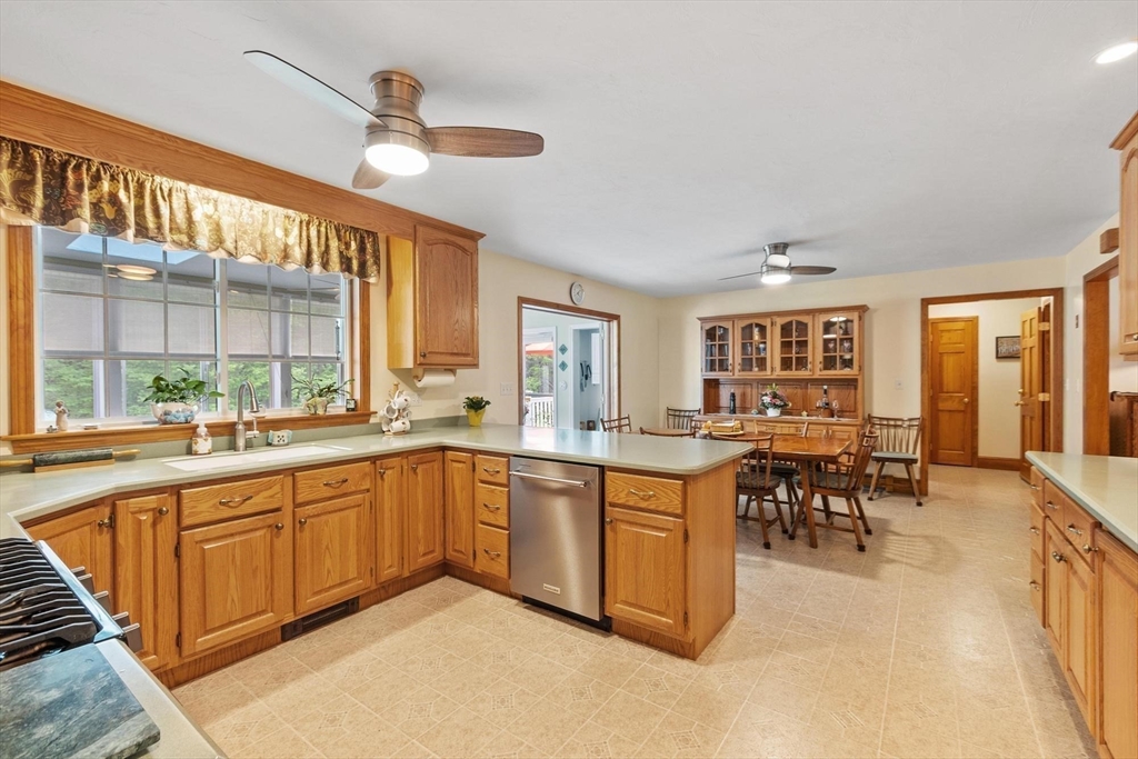 175 State Road Templeton, MA 01436 - Photo 7 of 42