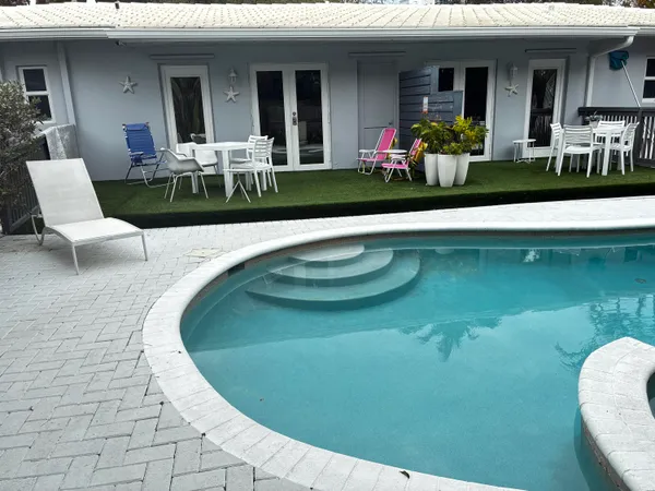 $2,300 | 3410 Spring Street, Pompano Beach, FL 33062