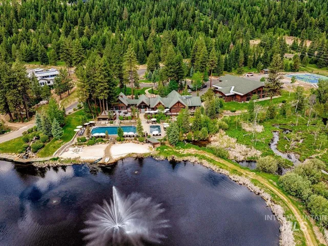 $995,000 | 3654-3658 Annie Pond Court, McCall, ID 83638