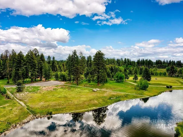 $995,000 | 3654-3658 Annie Pond Court, McCall, ID 83638