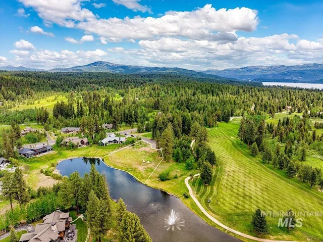 $995,000 | 3654-3658 Annie Pond Court, McCall, ID 83638
