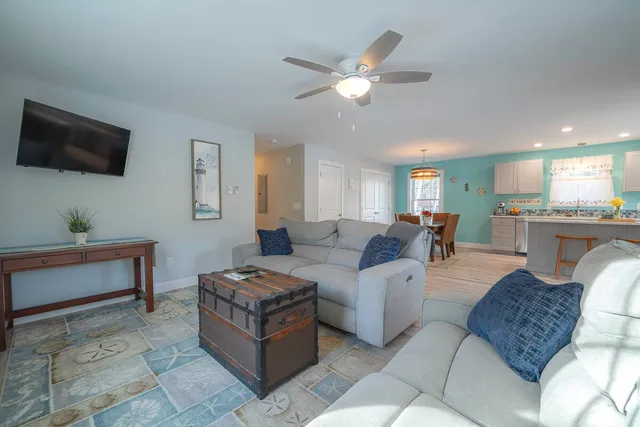 $599,900 | 163 Temple Avenue, Unit 163, Old Orchard Beach, ME 04064