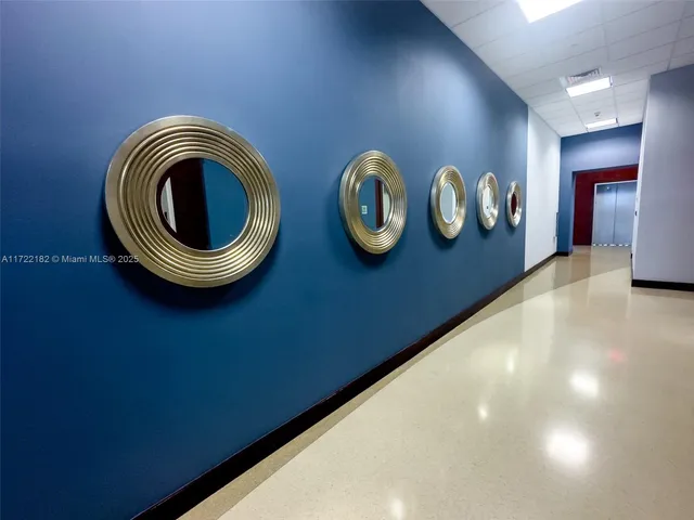 $5,500 | 6365 Collins Avenue, Unit 1506, Miami Beach, FL 33141