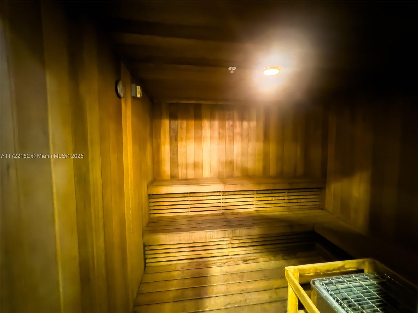 6365 Collins Avenue, Unit 1506 Miami Beach, FL 33141 - Photo 19 of 27