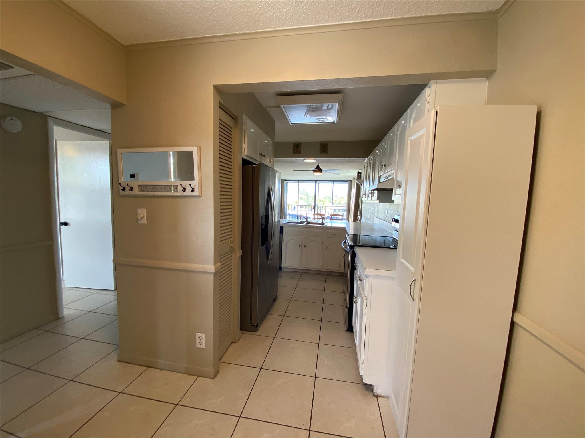 14 Royal Palm Way, Unit 206 Boca Raton, FL 33432 - Photo 17 of 38 Photo 17