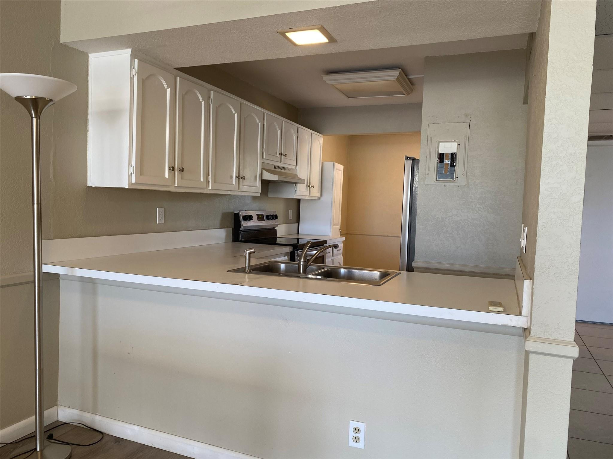 14 Royal Palm Way, Unit 206 Boca Raton, FL 33432 - Photo 18 of 38 Photo 18