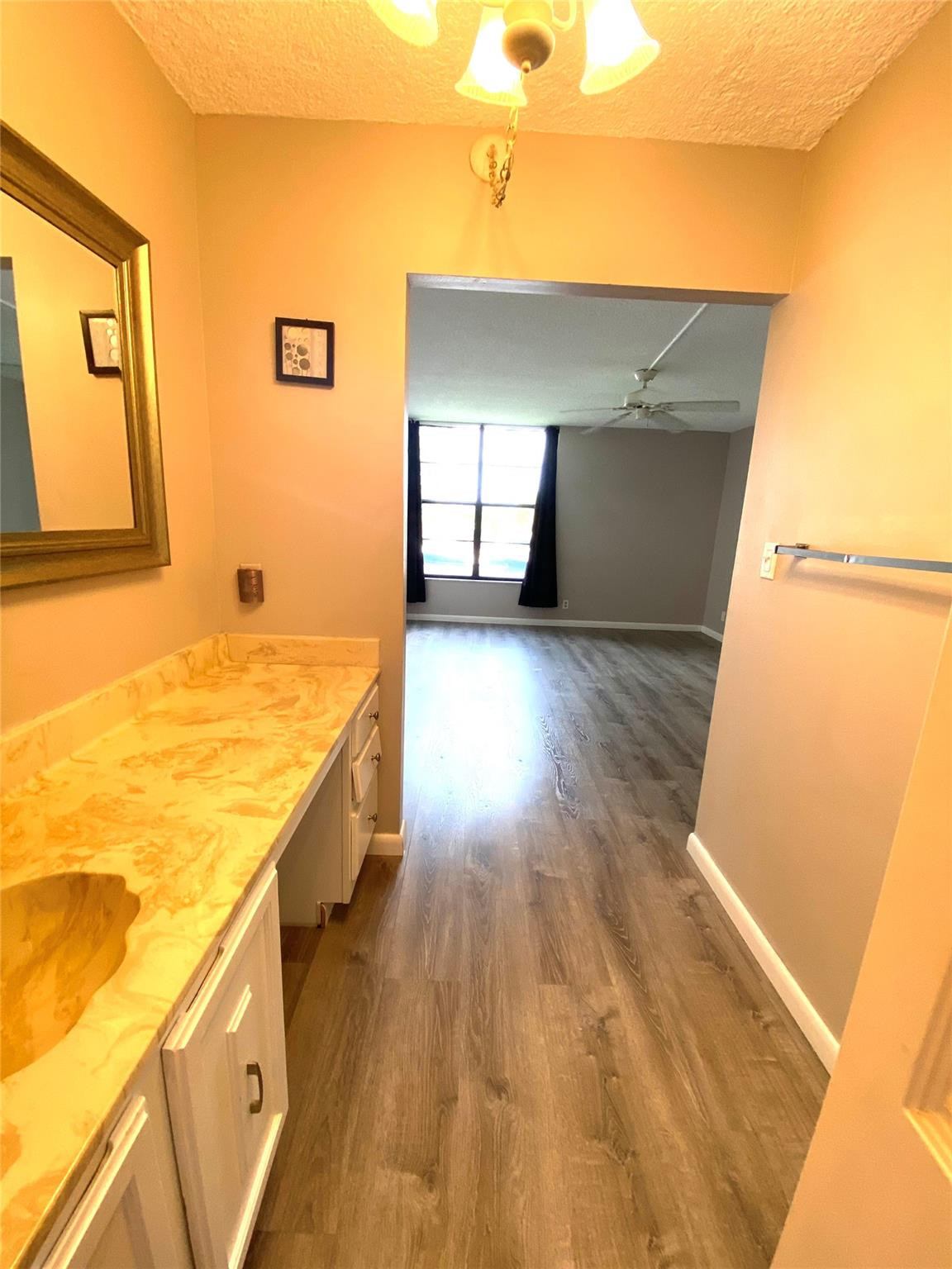 14 Royal Palm Way, Unit 206 Boca Raton, FL 33432 - Photo 20 of 38 Photo 20