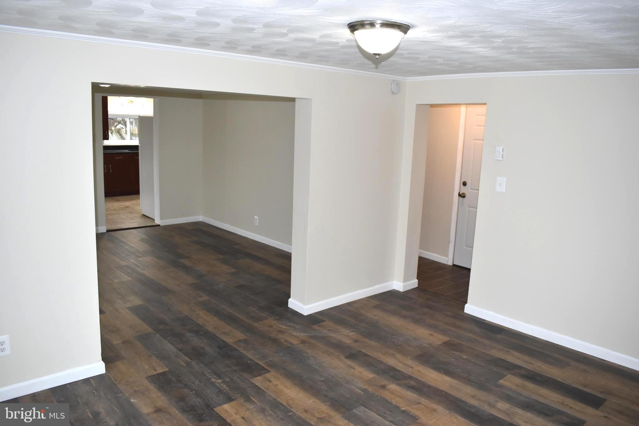 411 North Preston Street Ranson, WV 25438 - Photo 13 of 40