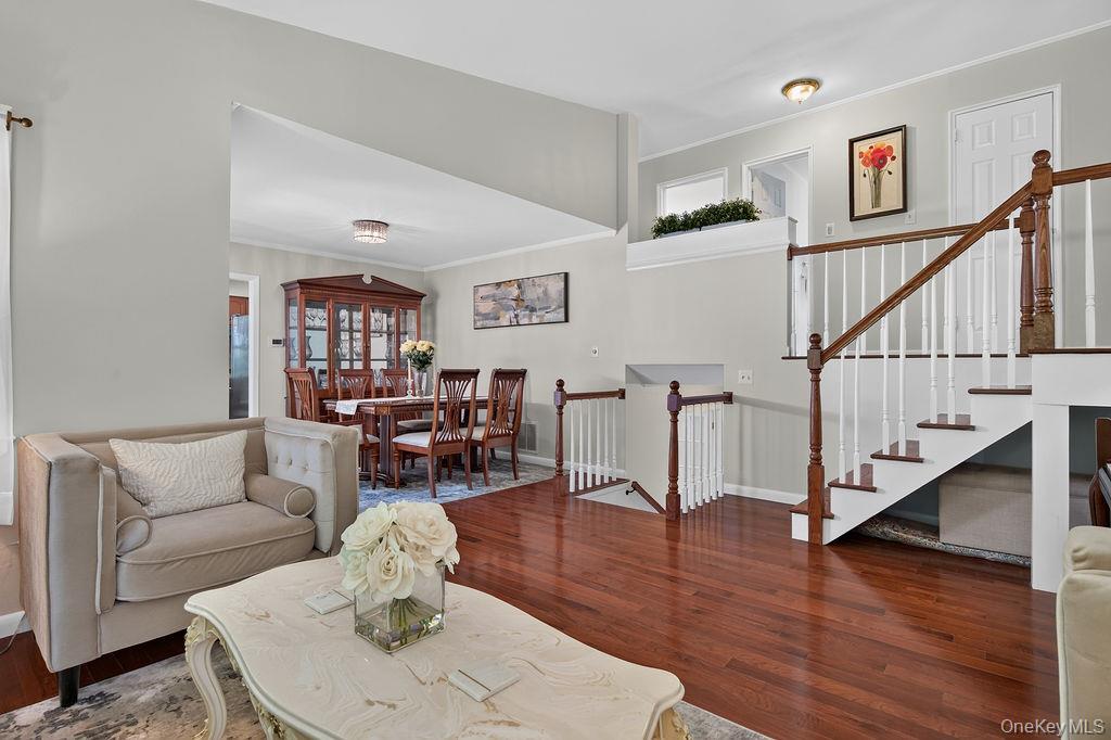 11 Oakridge Road White Plains, NY 10607 - Photo 11 of 34 living room looking into dining area - open and airy