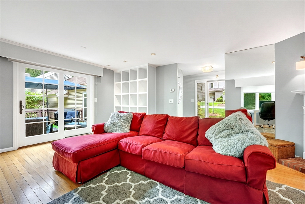 2 Daybreak, Unit 2 Wayland, MA 01778 - Photo 12 of 37