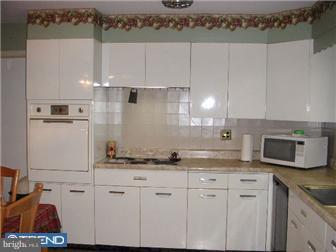 2106 Navaro Road Wilmington, DE 19803 - Photo 7 of 12 Kitchen