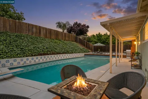 $799,000 | 1948 Rainier Drive, Martinez, CA 94553
