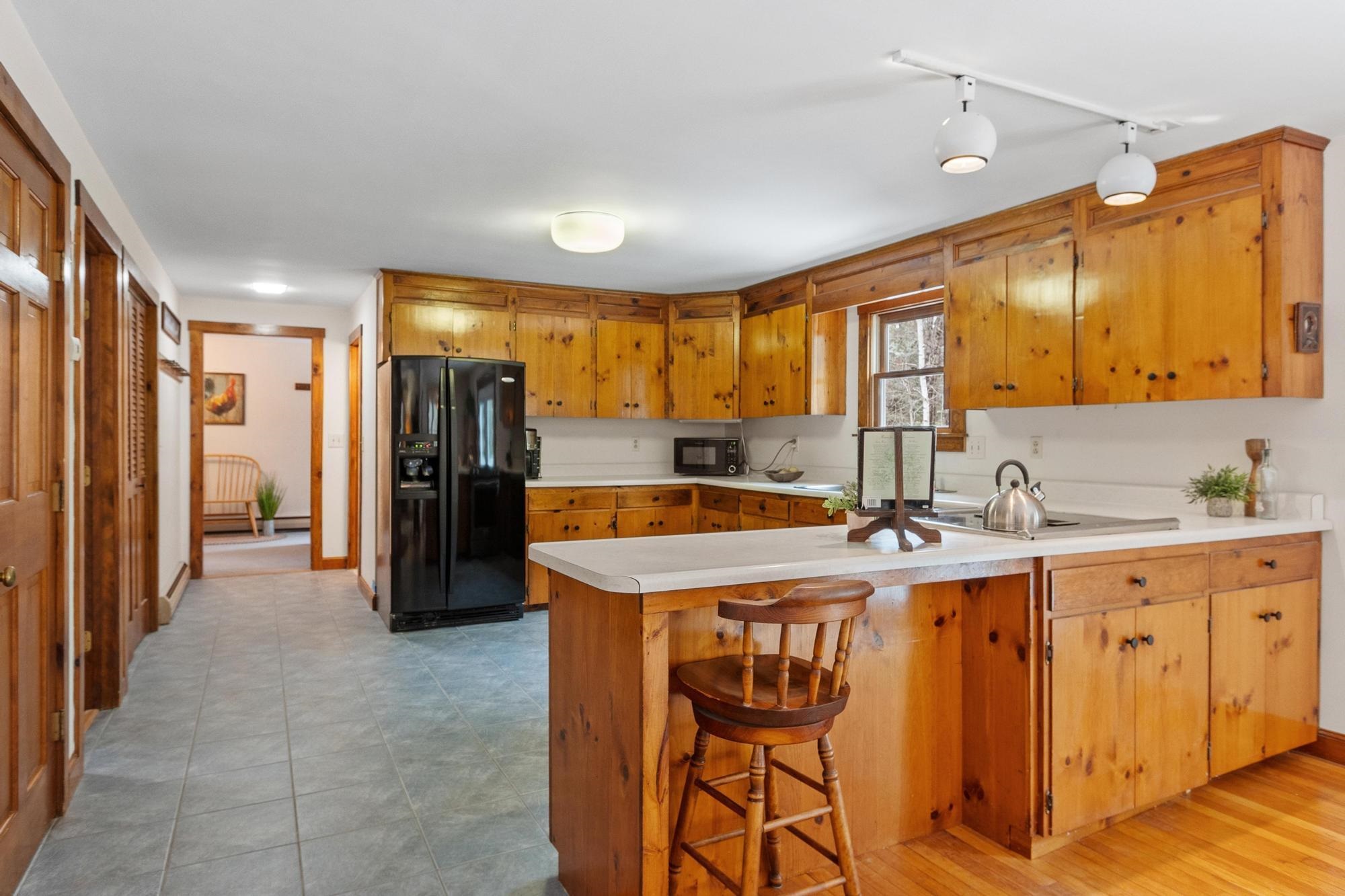 23 Greenbriar Road New Ipswich, NH 03071 - Photo 11 of 45 Gallery Image 11