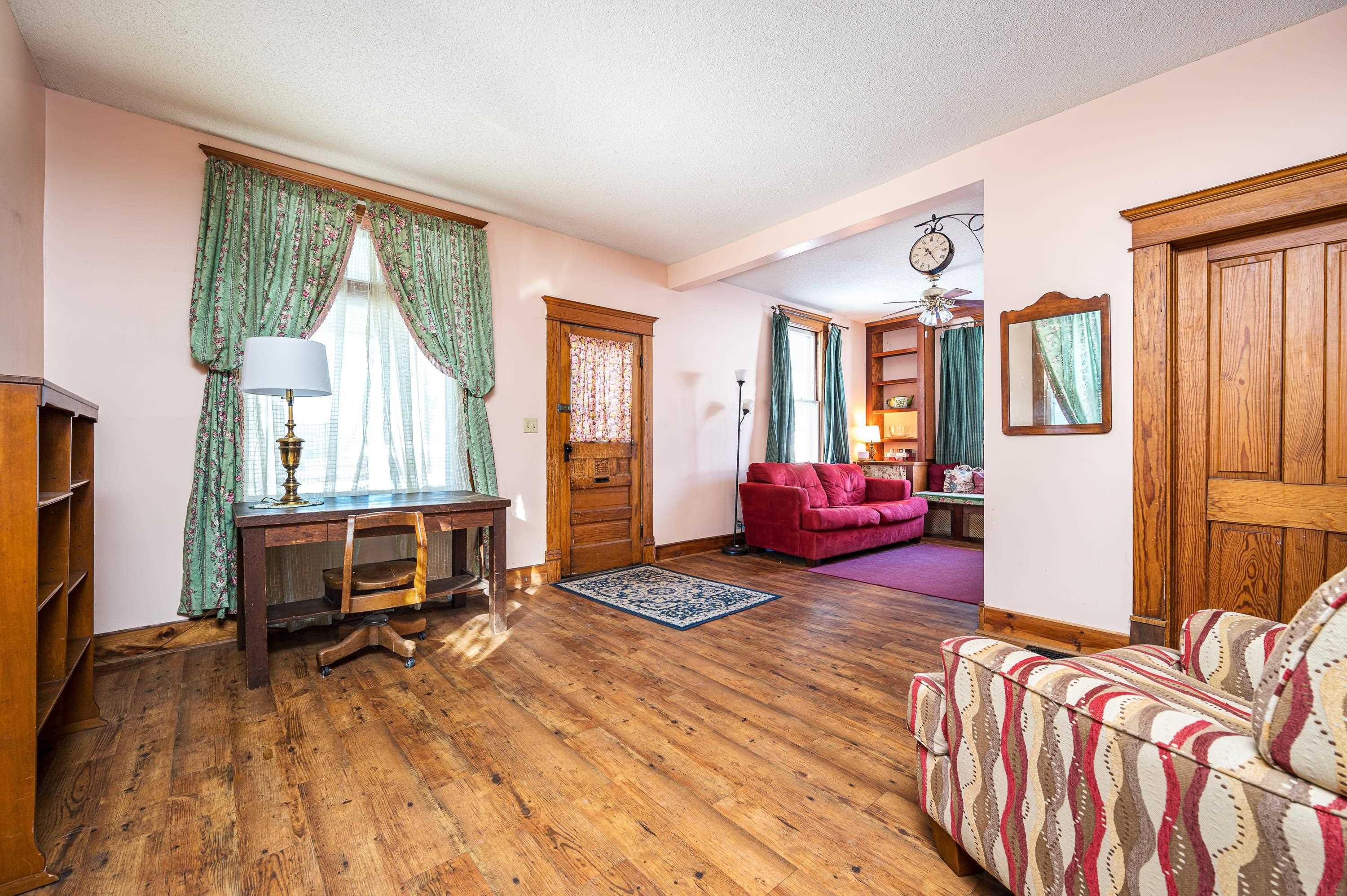 1121 Pontiac Street Rochester, IN 46975 - Photo 4 of 28