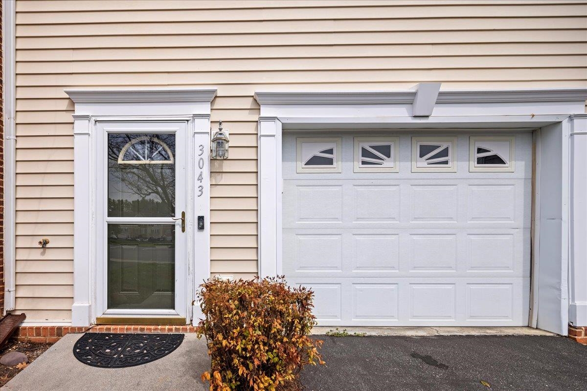 3043 Diamond Spring Lane Harrisonburg, VA 22801 - Photo 2 of 28