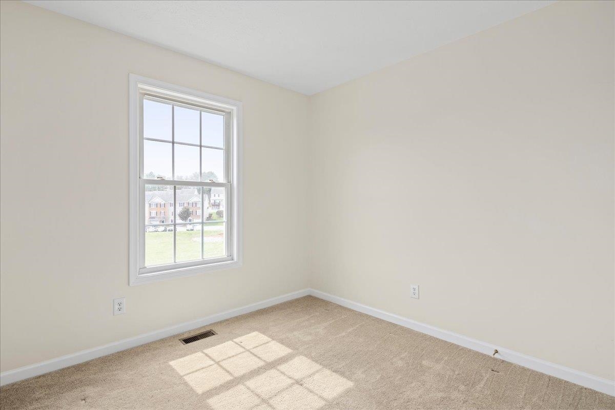 3043 Diamond Spring Lane Harrisonburg, VA 22801 - Photo 25 of 28