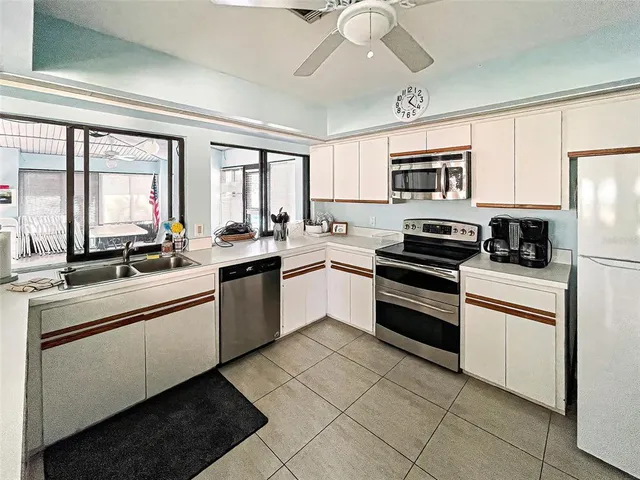 $269,900 | 166 Southampton Place South, Unit 348, Venice, FL 34293