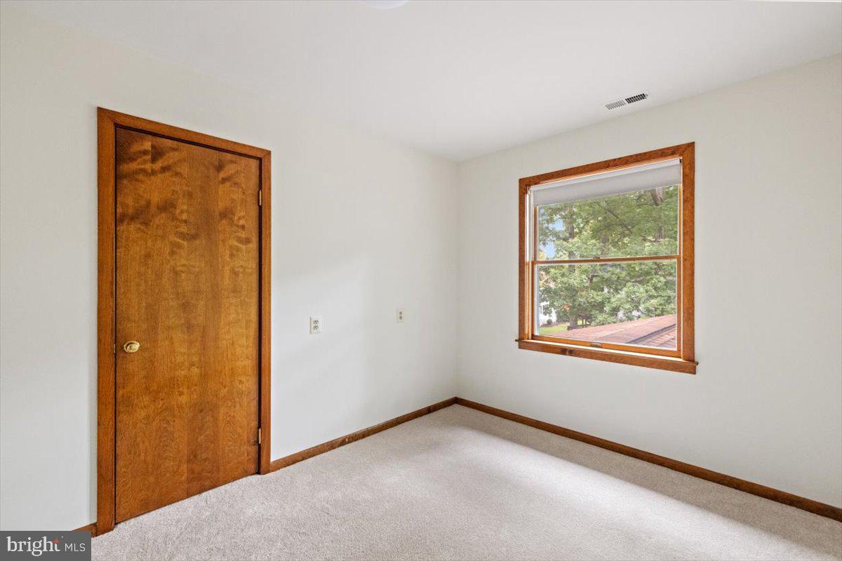 8403 Aubrey Drive Manassas, VA 20111 - Photo 22 of 30 4th Bedroom