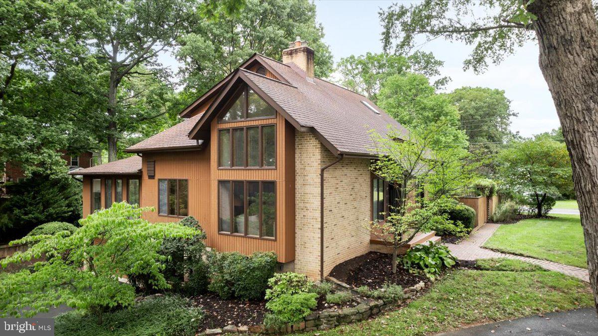 8403 Aubrey Drive Manassas, VA 20111 - Photo 4 of 30