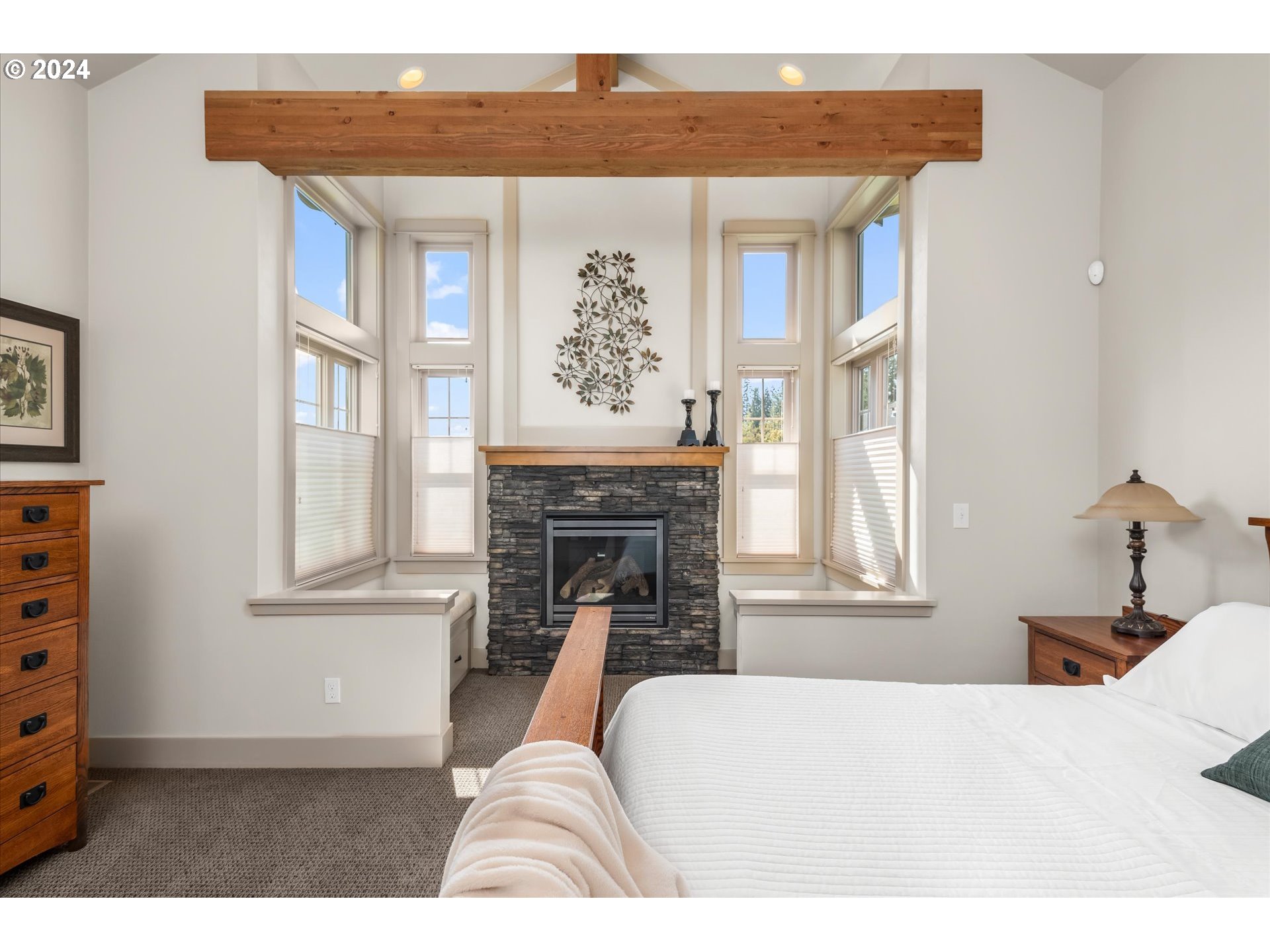6019 Graystone Loop Springfield, OR 97478 - Photo 26 of 46 a bedroom with a bed and a window