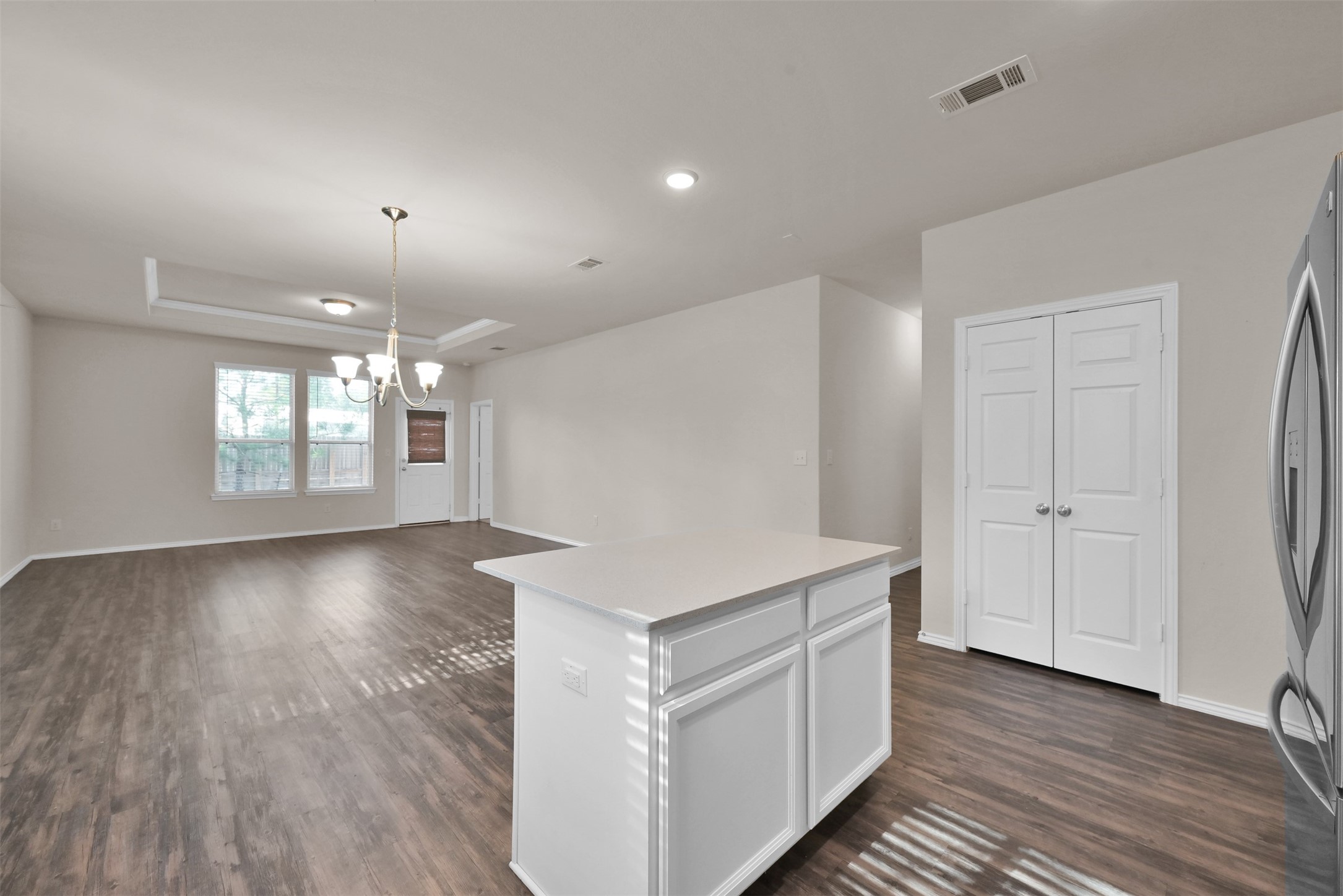 4340 South Amber Ruse Court Conroe, TX 77304 - Photo 15 of 36