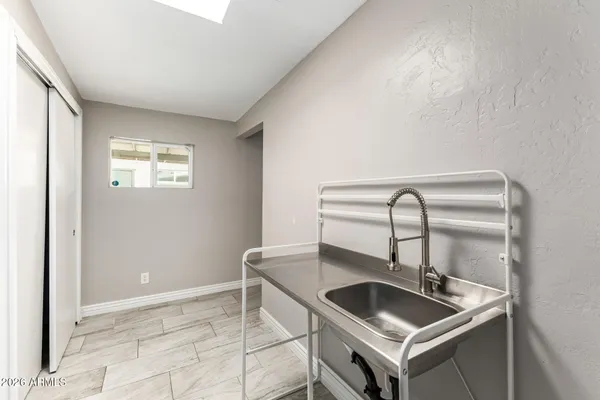 $405,000 | 1439 East Hatcher Road, Phoenix, AZ 85020